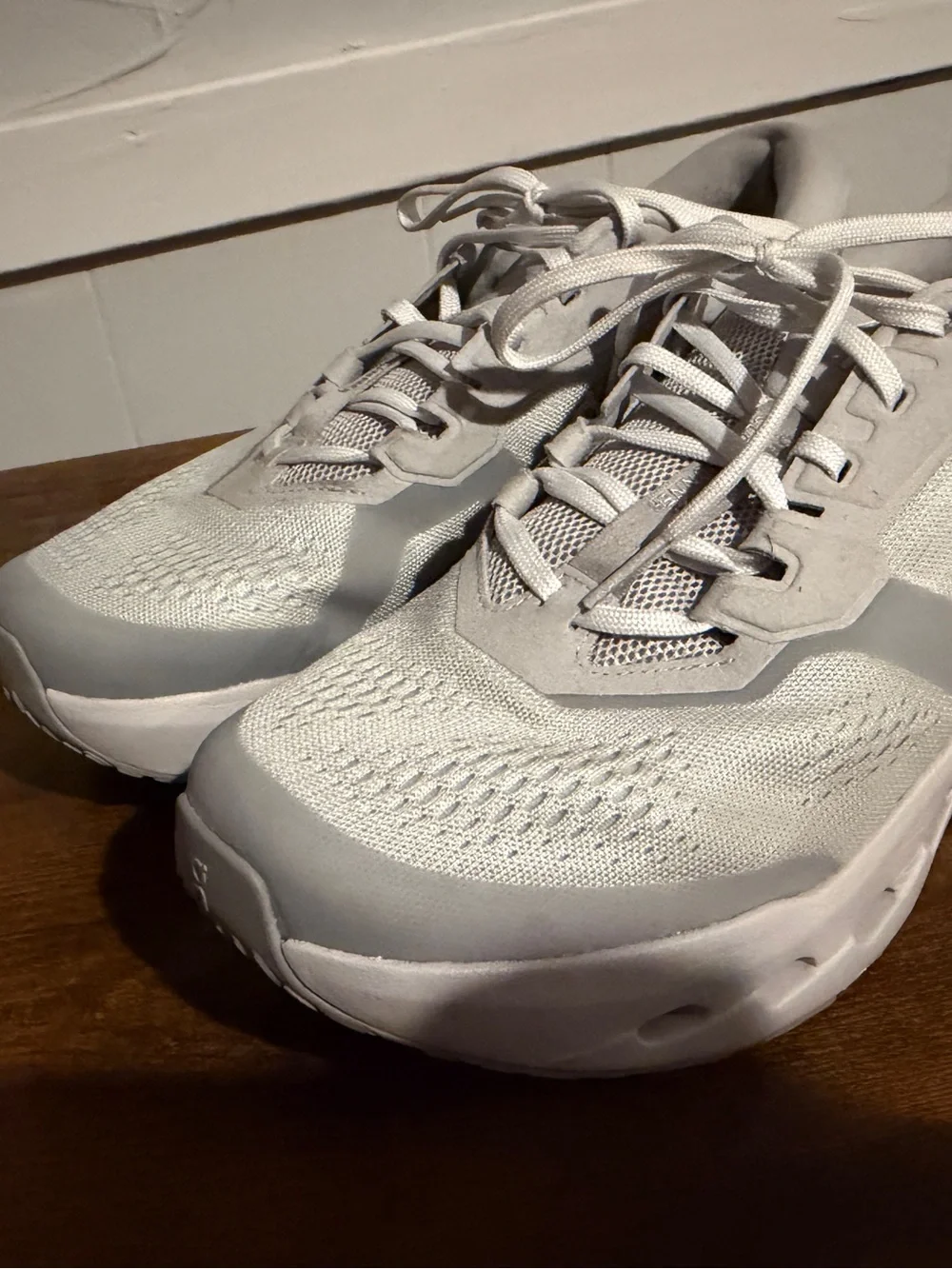 On Cloud Men's Cloudrunner 3 Glacier/Alloy Size 9